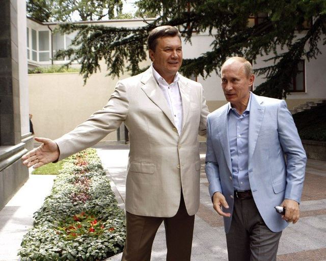 Янукович отметил последний День рождения на даче