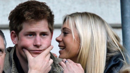 Prinţul Harry vrea să se însoare cu o dansatoare