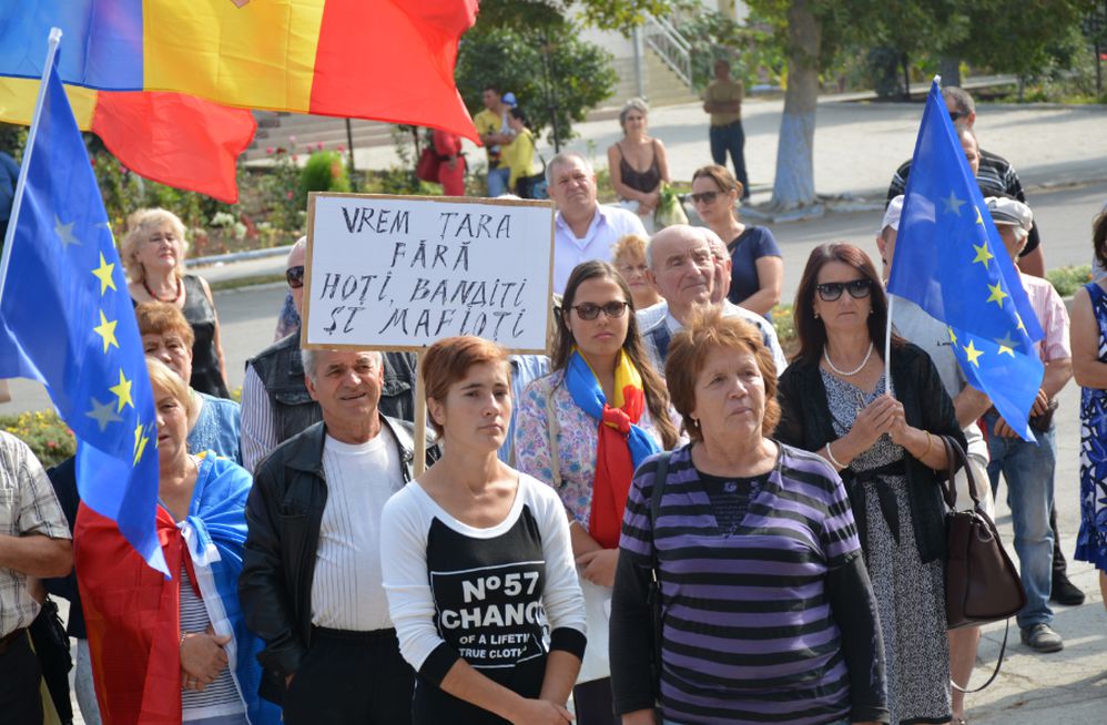 Антиправительственные протесты прошли в Чимишлии, Фалештах, Криулянах, Калараше, Унгенах, Бельцах