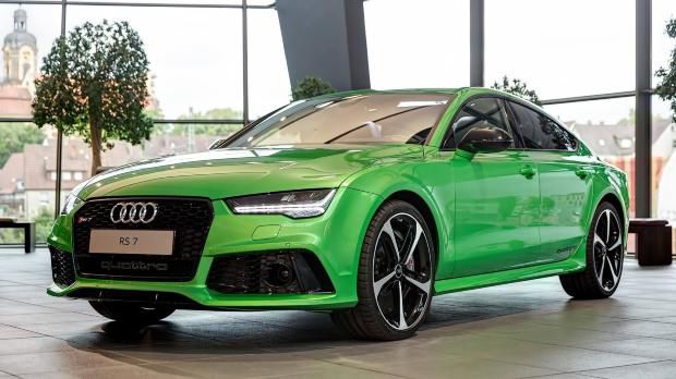 Noul Audi RS7 pozează în nuanță Apple Green