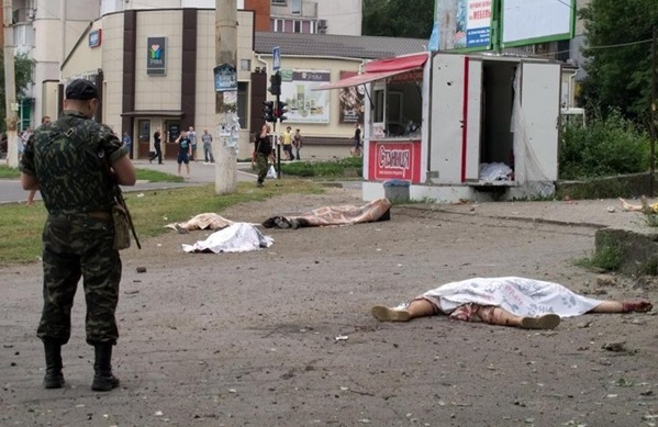 В Луганске обстрелян пешеходный переход. Погибли 8 человек