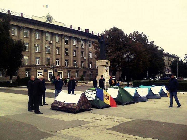 Ренато Усатый - бельчанам: "Не поддавайтесь на провокации"