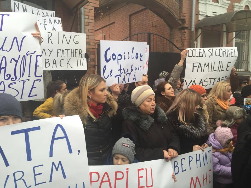 Дети политзаключенных: "Дядя Пиркка- не молчи!"