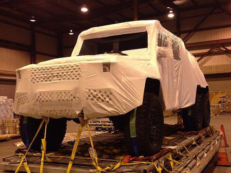 Шестиколесный Mercedes-Benz G63 AMG снимется в «Парке Юрского периода-4»
