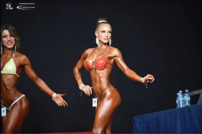 Cum arată Miss Universe Bikini, o tânără din Republica Moldova