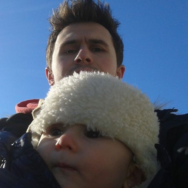 Nata Albot si fetita sa cea mica, intr-o poza adorabila