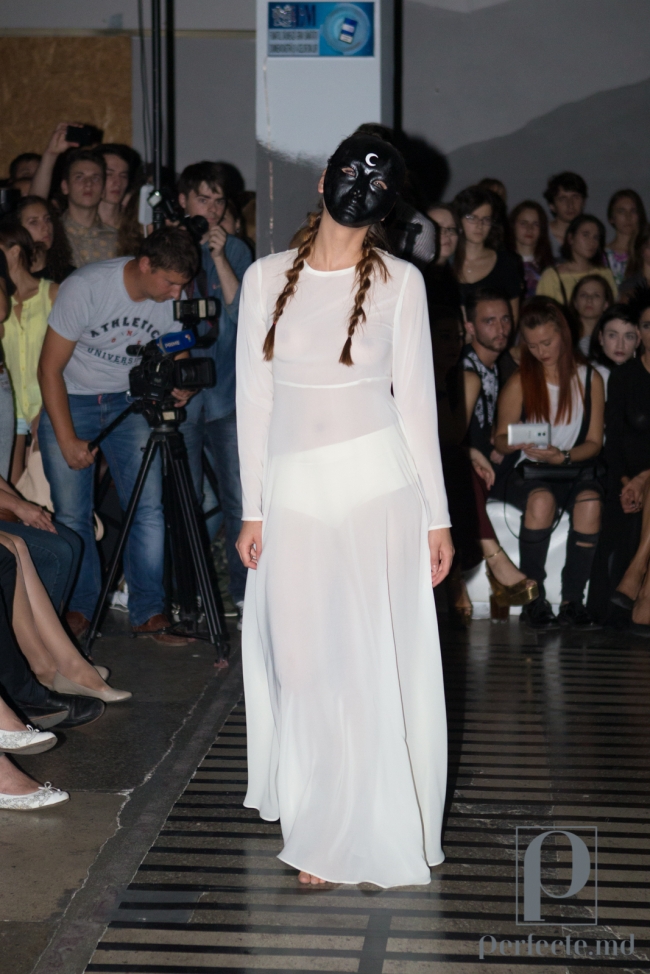 (+18) Anti Fashion Show, cu final socant!
