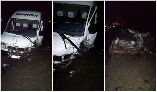 Accident în raionul Fălești. Două persoane au rămas blocate în mașină în urma unei coliziuni