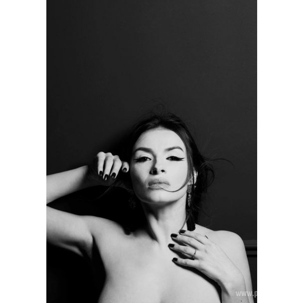 В Сети появилась откровенная фотосессия Надежды Мейхер