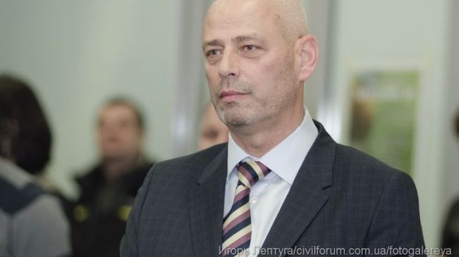 Imagini intime cu sotia unui politician!