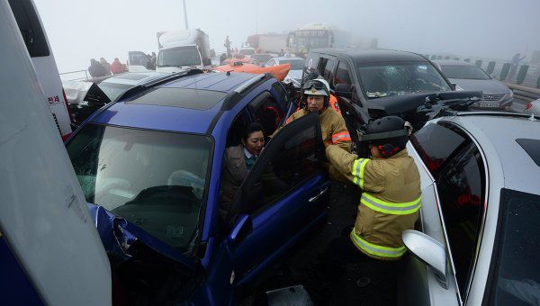 В Южной Корее произошло ДТП с участием сотни автомобилей