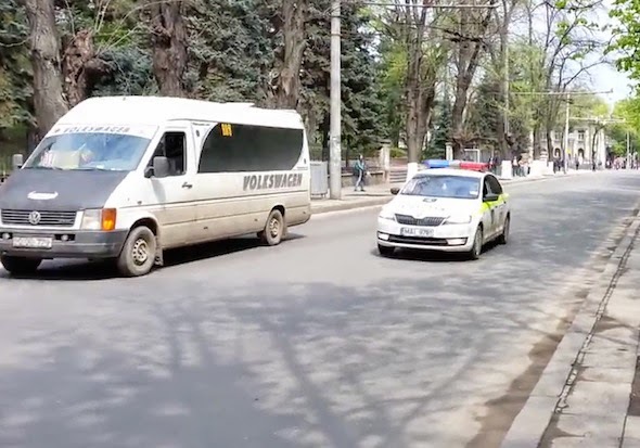 Из-за кортежа Маккейна маршрутчику не позволили высадить пассажиров