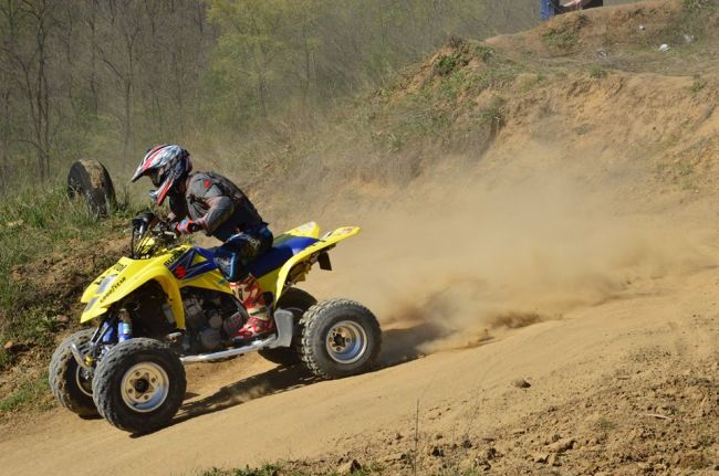 Adrenalină pe traseul de motocross de la Schinoasa