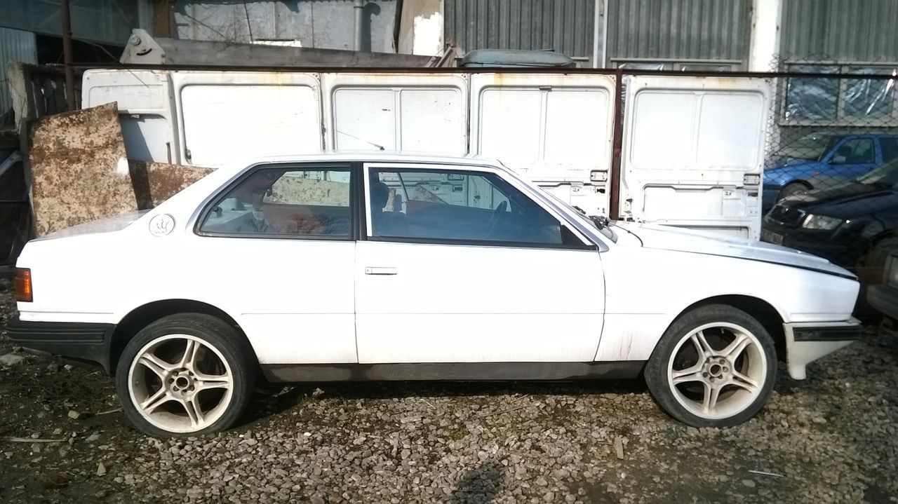 În Moldova poți procura un Maserati cu doar 3.200 euro