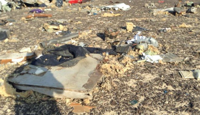 Появились кадры с места катастрофы Airbus A321