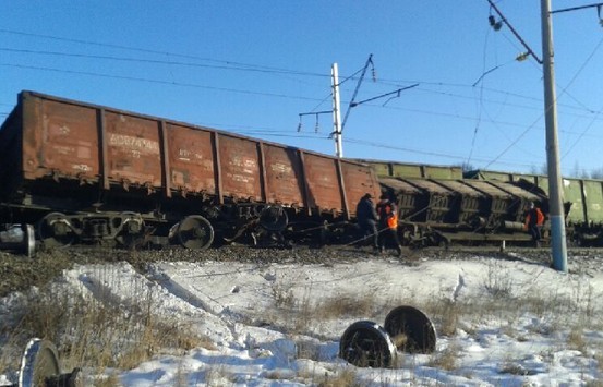 В Амурской области сошли с рельсов вагоны двух встречных поездов
