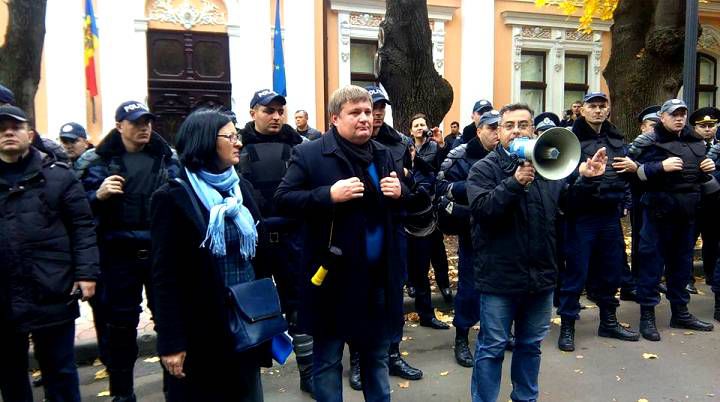 Многотысячный митинг «Нашей Партии»: «Долой Тимофти!»