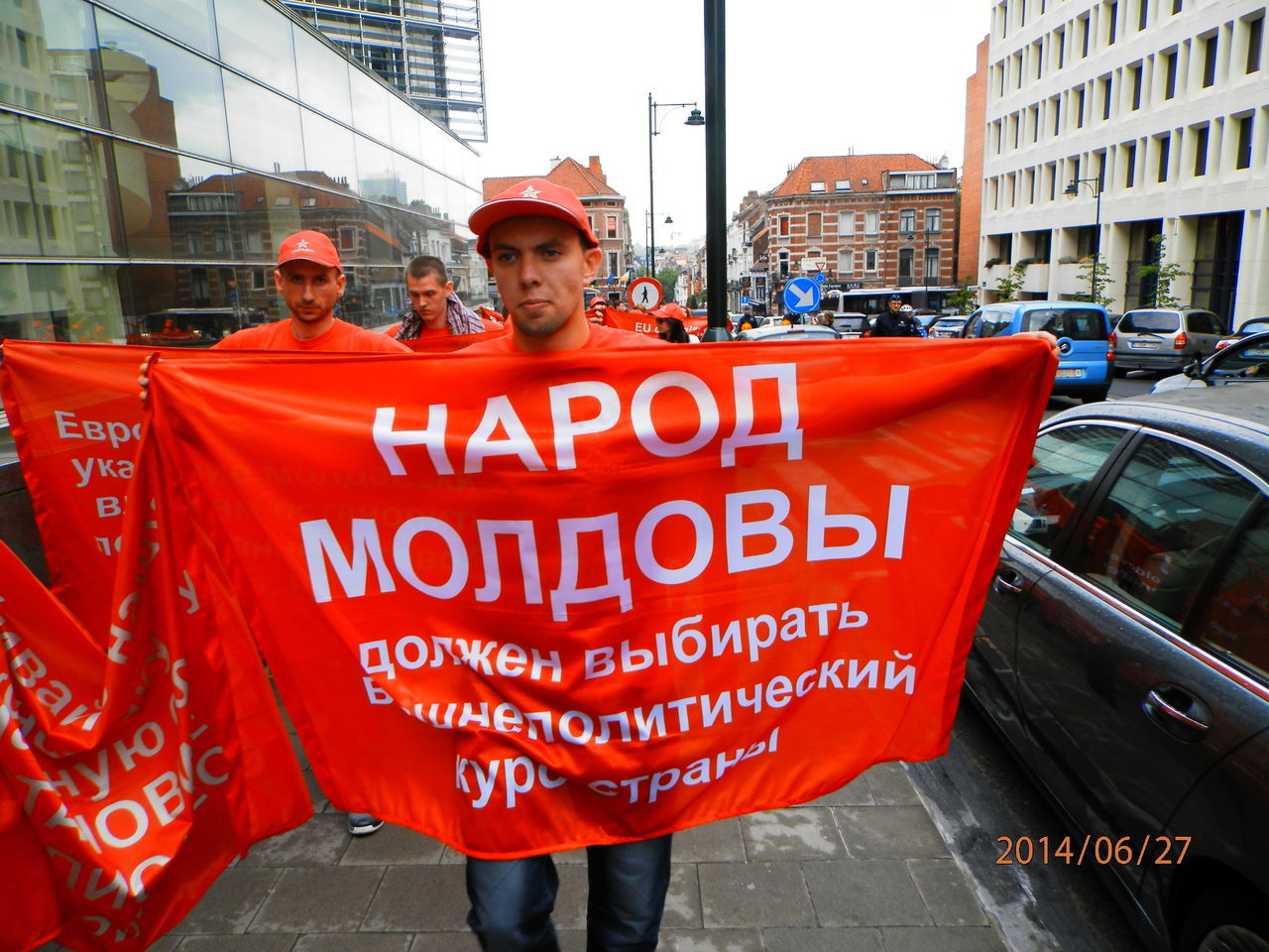 Протесты и марши в Брюсселе против подписания Ассоциации с ЕС