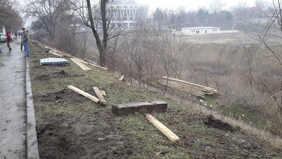 В Кишиневе продолжают пытаться строить новые заправки