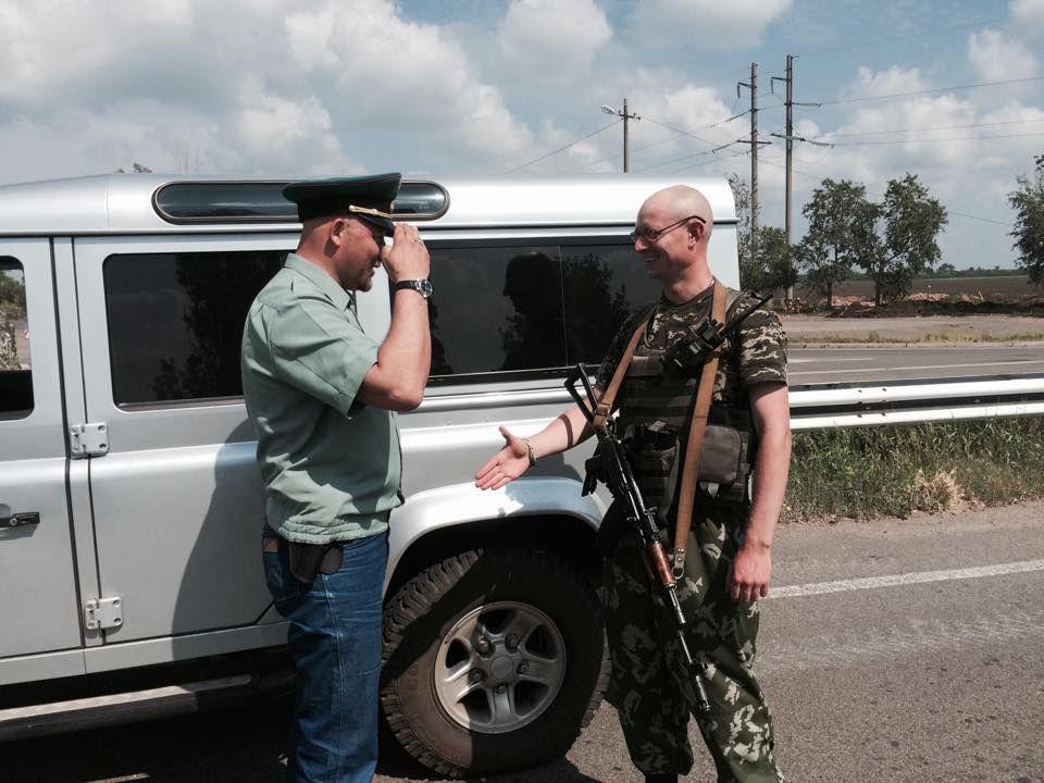Двойник Яценюка служит в Донбассе