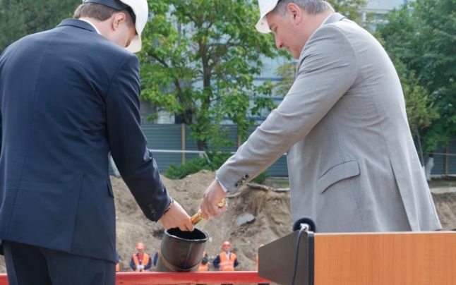Rogozin atacă din nou: „Moldovenii vor fi lacheii din tinda UE. Vor aduce papucii“