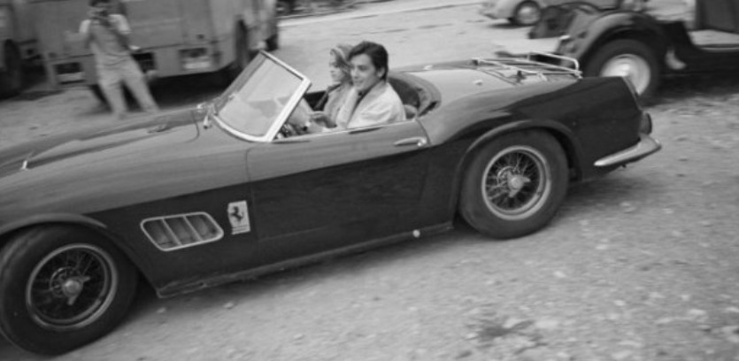 Принадлежавшую Алену Делону Ferrari выставят на аукцион в Париже за €10 млн
