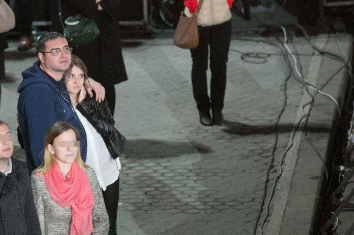 Renato Usatîi și iubita sa, surprinși îmbrățișați în public