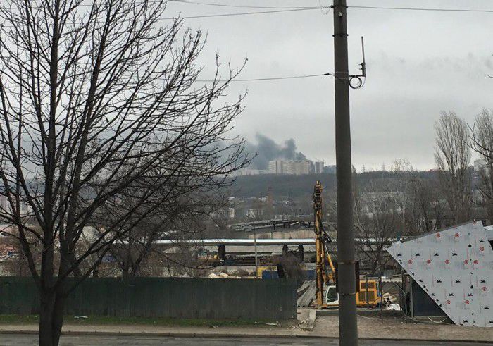 Incendiu puternic într-un bloc nou din sectorul Ciocana