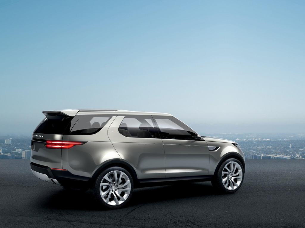 Land Rover рассекретил прототип нового Discovery