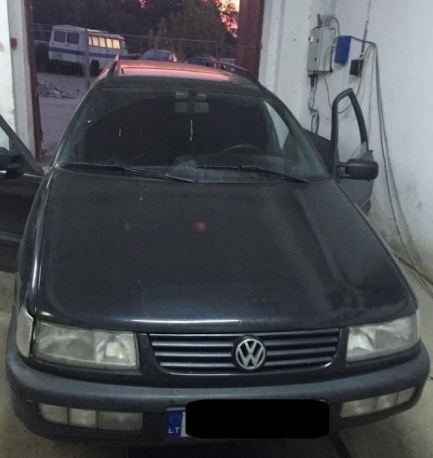Ce au pățit doi moldoveni aventurieri la vamă