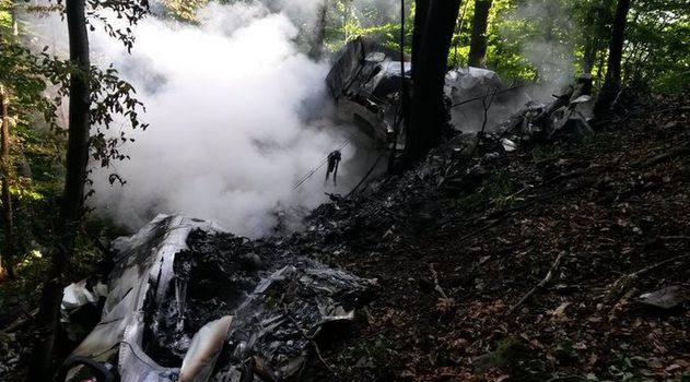 В небе над Словакией столкнулись два самолета