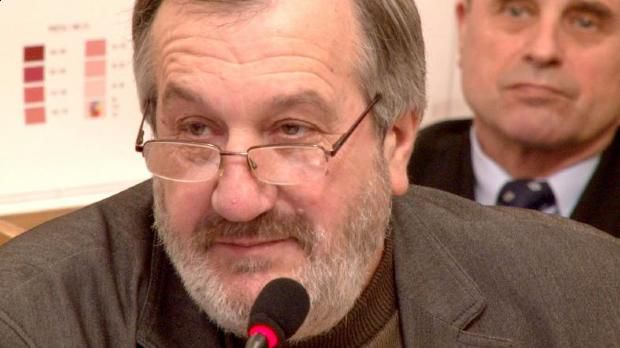Grozavu și un fost arhitect al capitalei, acuzat de abuz în serviciu, au primit Ordinul ”Gloria Muncii”