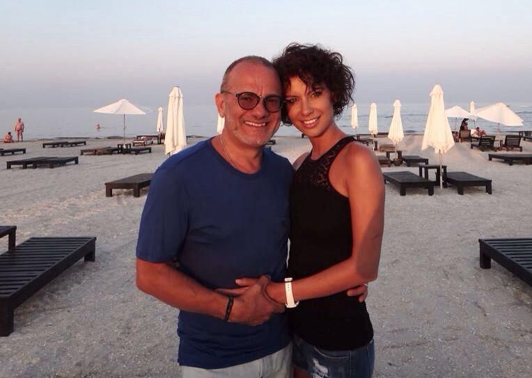 Natalia Barbu și soțul ei milionar la odihnă pe o plajă din Mamaia