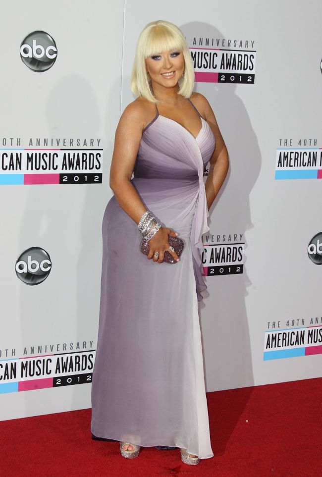 Christina Aguilera, provocatoare și sexy în primul pictorial după ce a slăbit