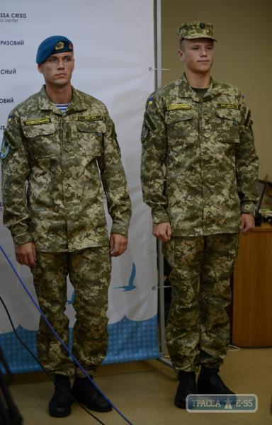 Украинские военные наденут новую форму