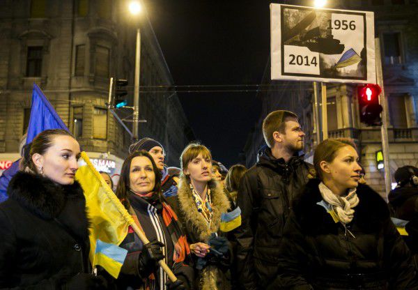 В Будапеште протестовали против визита Владимира Путина