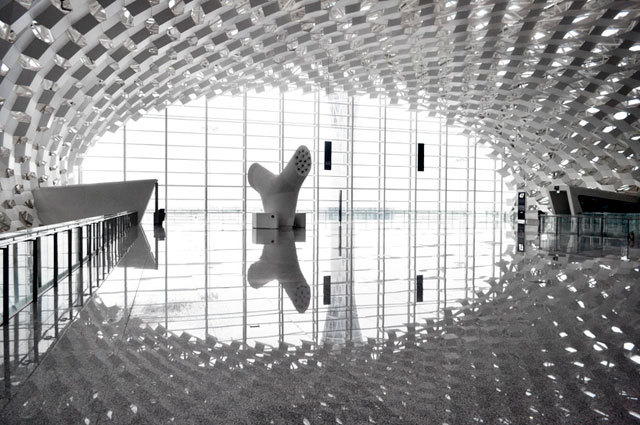 Архитекторы Studio Fuksas возвели аэропорт в Шэньчжене. Открытие 28 ноября