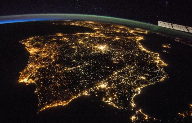 NASA показало фотографии Земли потрясающей красоты