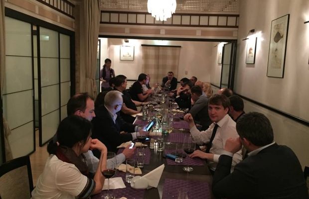 Обнародованы фото "заседания" Саакашвили и нардепов в дорогом японском ресторане