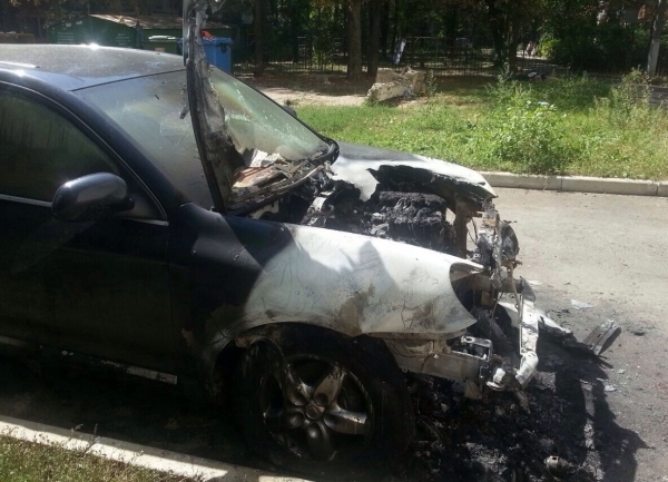 Noi detalii în cazul automobilului „Porsche Cayenne” care a ars