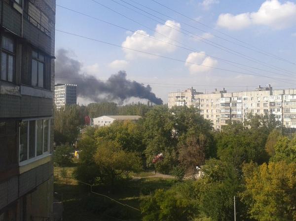 В аэропорту Донецка и на Путиловском мосту идут бои