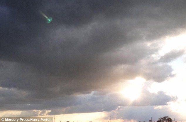 Un fotograf a suprins un obiect misterios pe cerul Olandei