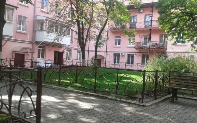 Blocul de milioane al clanului Plahotniuc