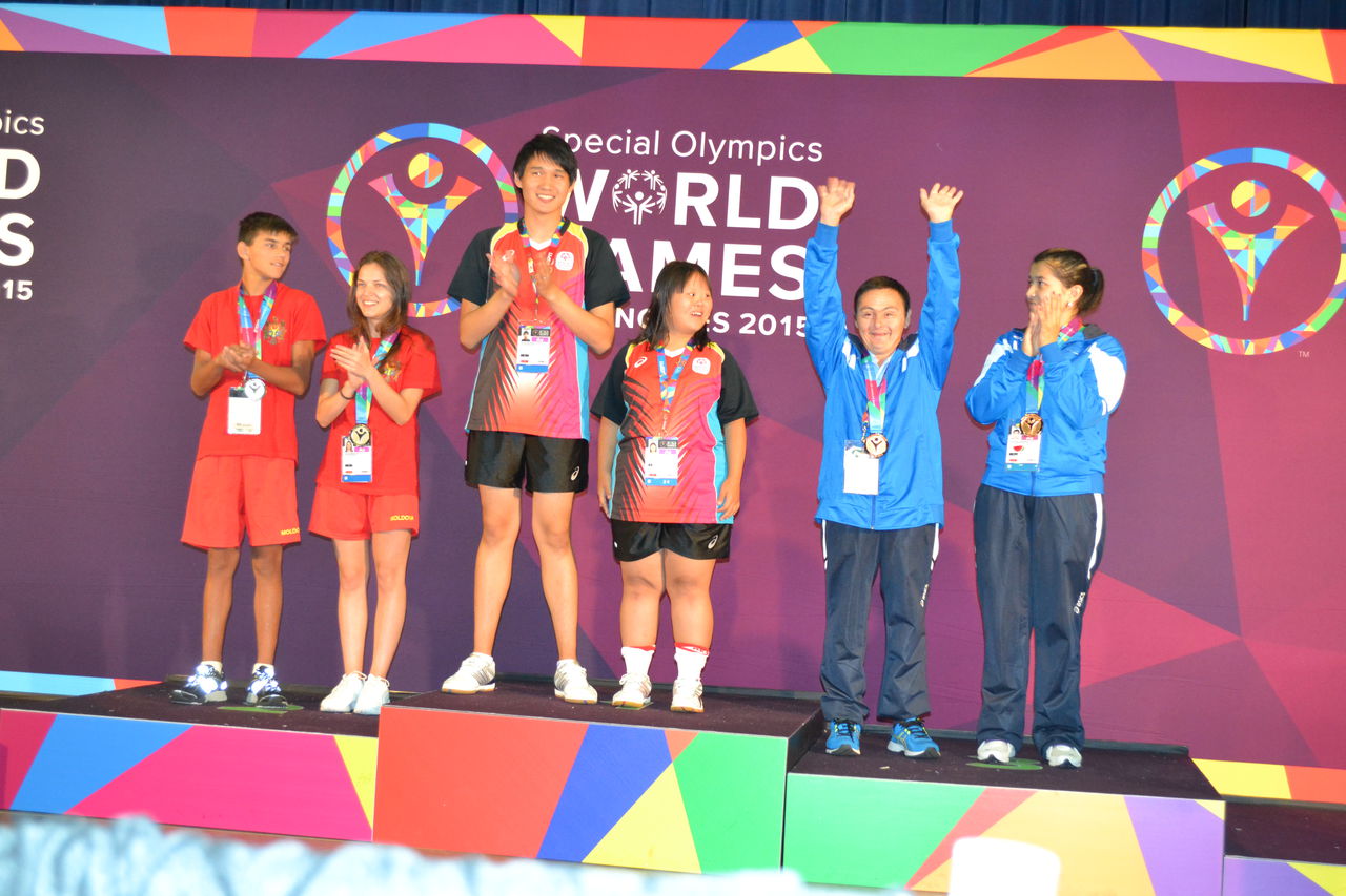 Efes Moldova поддержала молдавскую команду на всемирных играх Special Olympics.