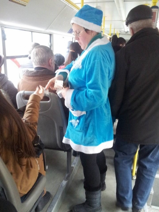 Cum s-a imbracat o taxatoare intr-un autobuz din capitala