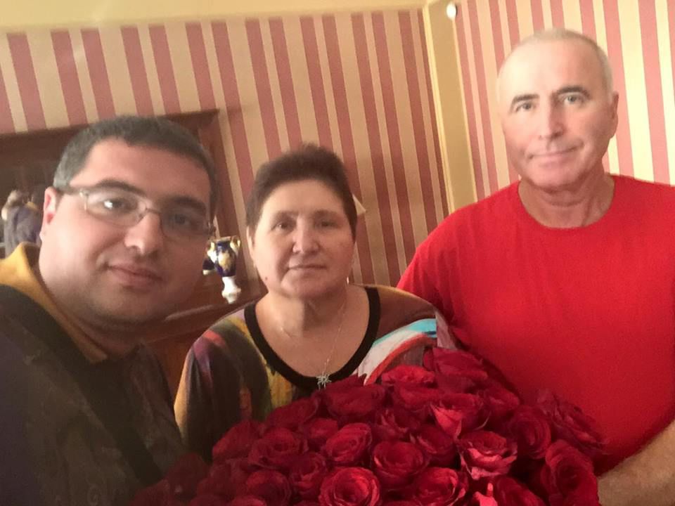 Ренато Усатый поздравил учителей Молдовы с праздником