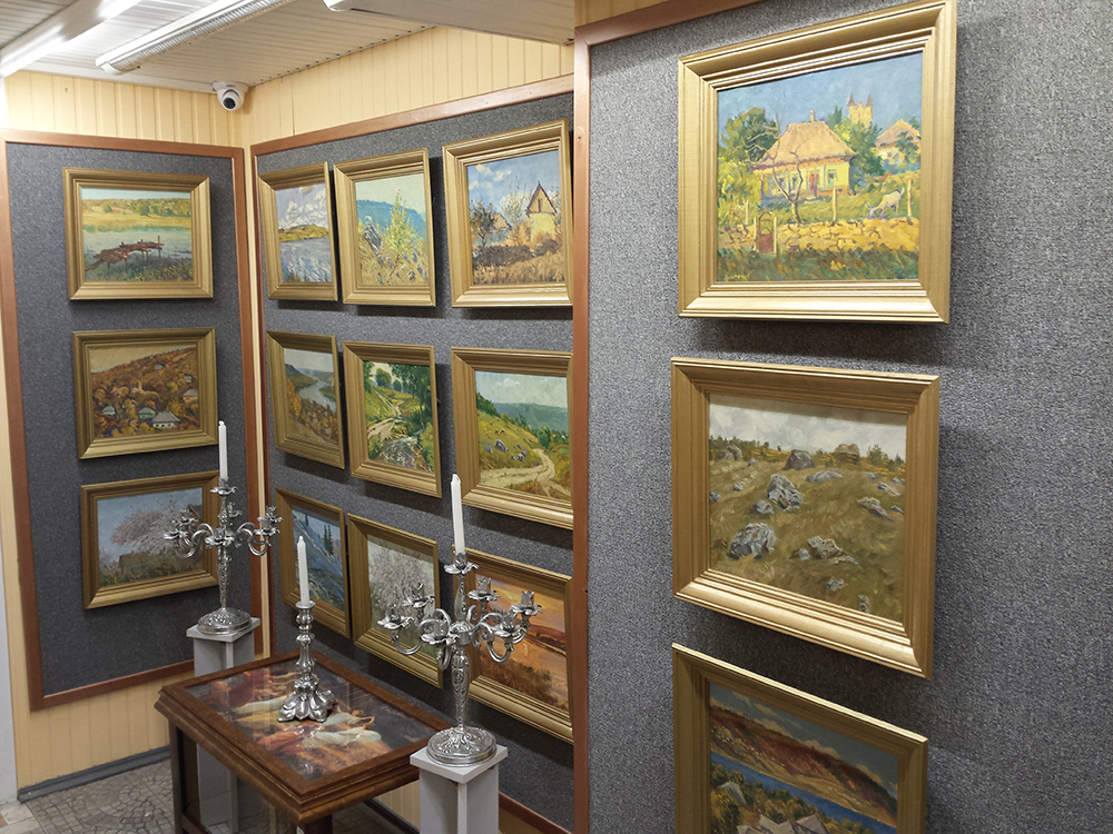 В Кишиневе открылся магазин подарков Artsuvenir