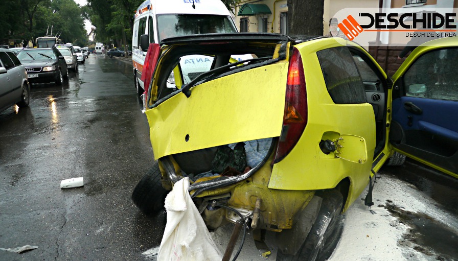Два ДТП и 4 разбитых авто в центре Кишинева