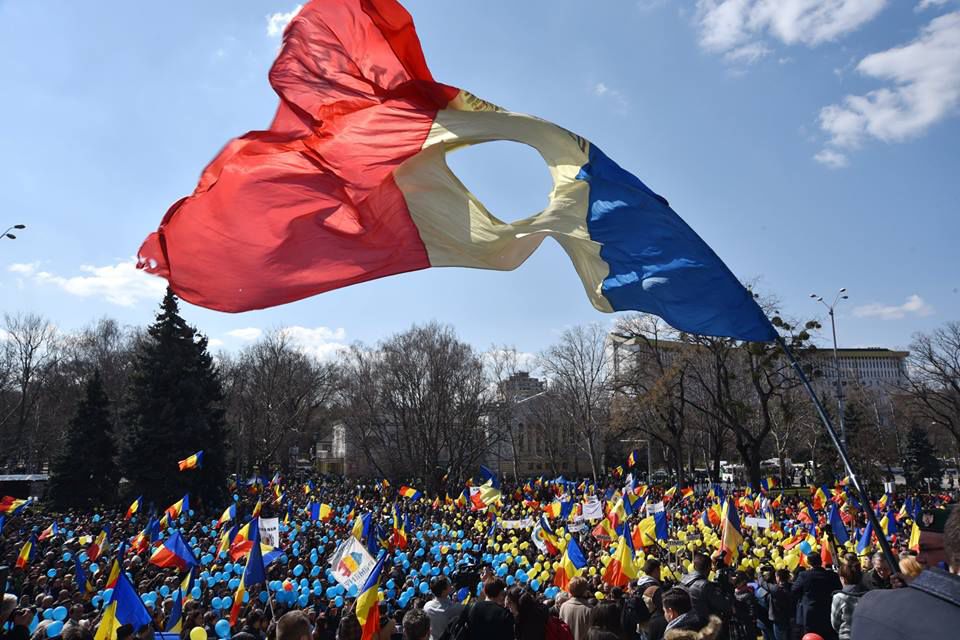 Сторонники объединения с Румынией хотят украинских территорий
