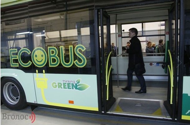 Во Львове показали украинский электробус